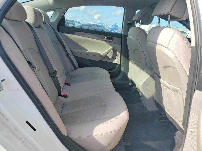 Photo 10 from auction – 2017 HYUNDAI SONATA with VIN 5NPE24AF6HH481011
