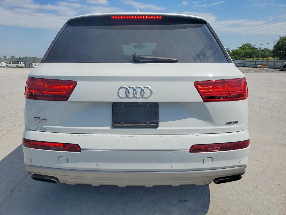 Photo 6 from auction – 2018 AUDI Q7 with VIN WA1LHAF75JD013119