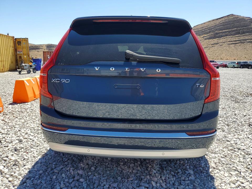 Photo 6 from auction – 2022 VOLVO XC 90 with VIN YV4A22PL5N1792963