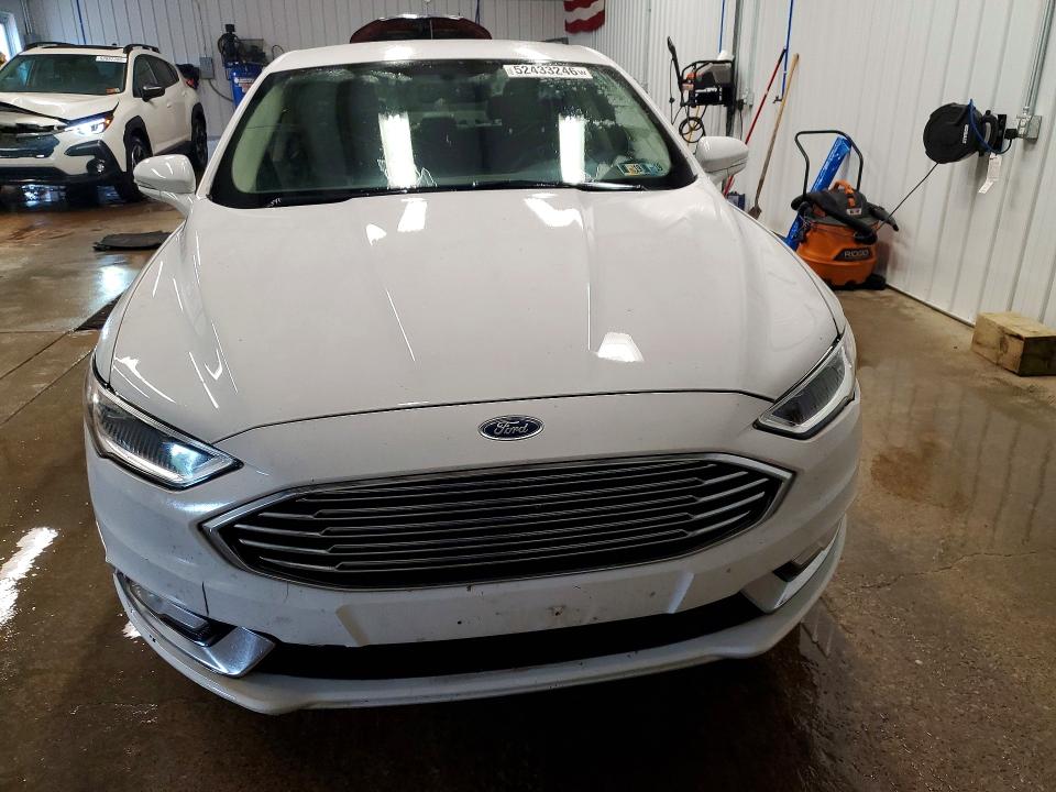 Zdjęcie 5 z aukcji – 2017 FORD FUSION z VIN 3FA6P0HD7HR301055