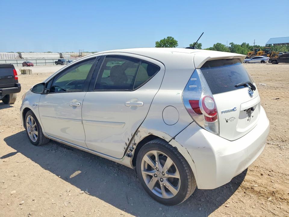 Photo 2 from auction – 2013 TOYOTA PRIUS C with VIN JTDKDTB38D1048190