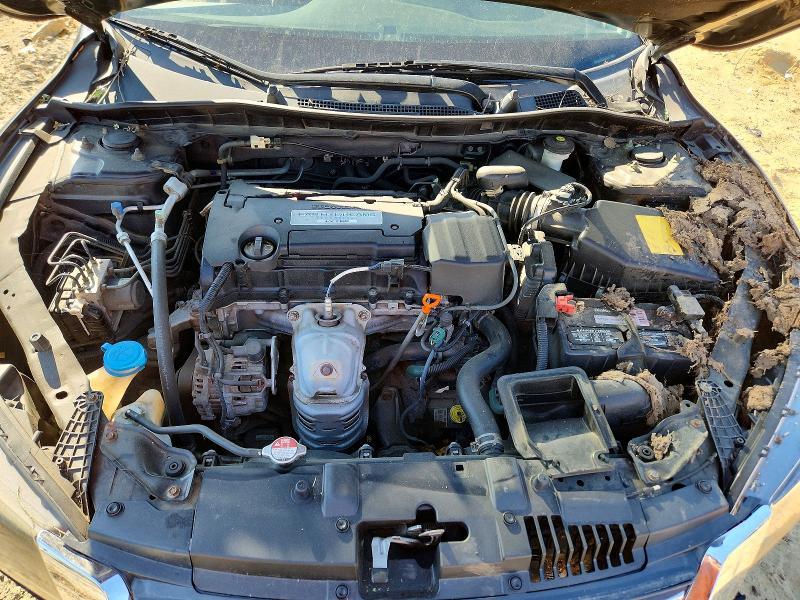 Photo 11 from auction – 2014 HONDA ACCORD with VIN 1HGCR2F39EA082040