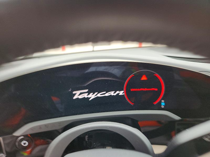 Photo 9 from auction – 2023 PORSCHE TAYCAN with VIN WP0AA2Y1XPSA13494