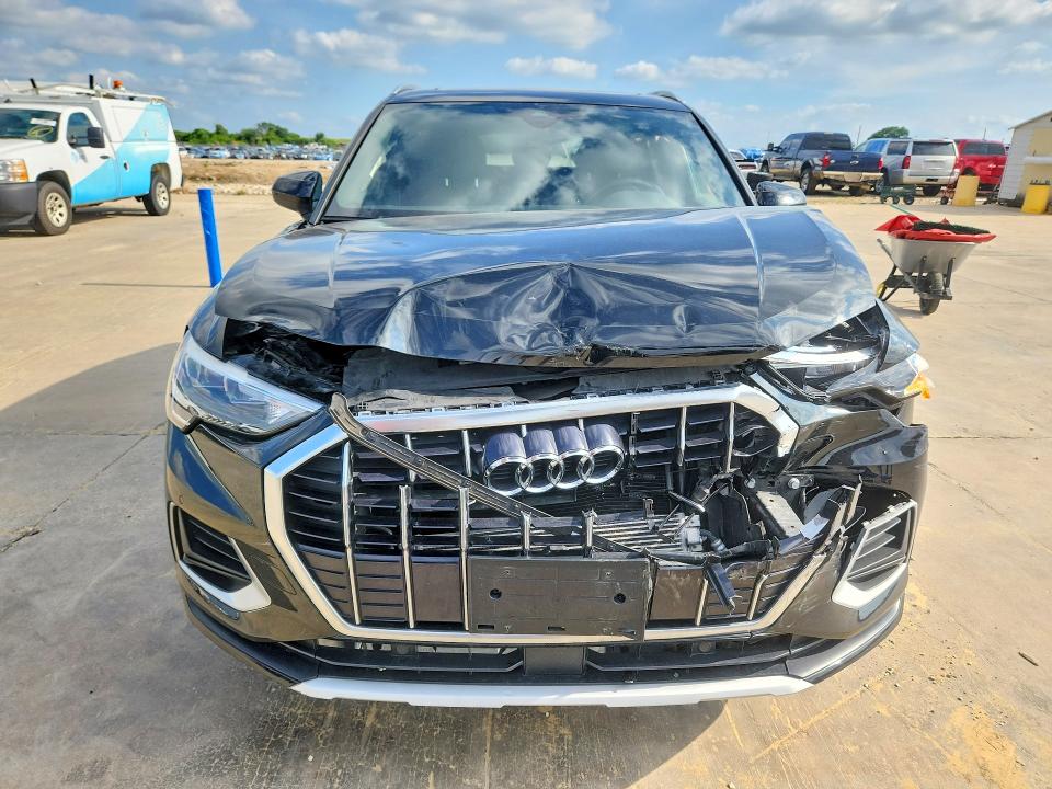Photo 5 from auction – 2022 AUDI Q3 with VIN WA1AUCF3XN1031246