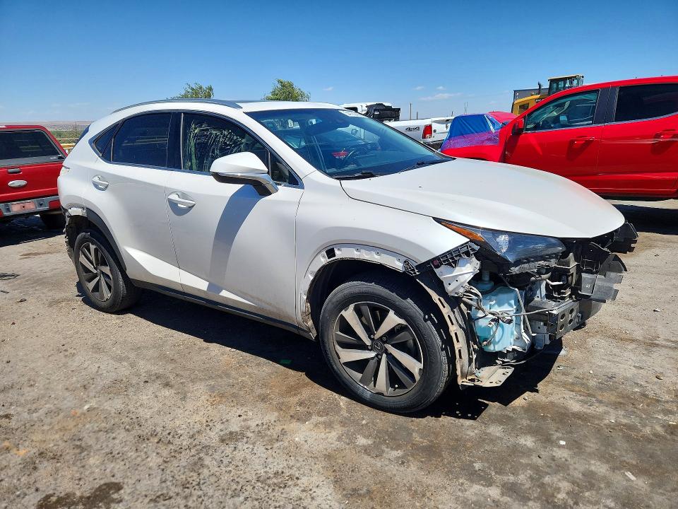 Photo 4 from auction – 2019 LEXUS NX 300 with VIN JTJBARBZ5K2183549