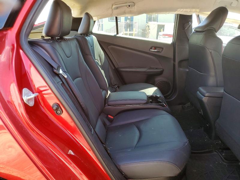 Photo 10 from auction – 2018 TOYOTA PRIUS with VIN JTDKARFP3J3095796