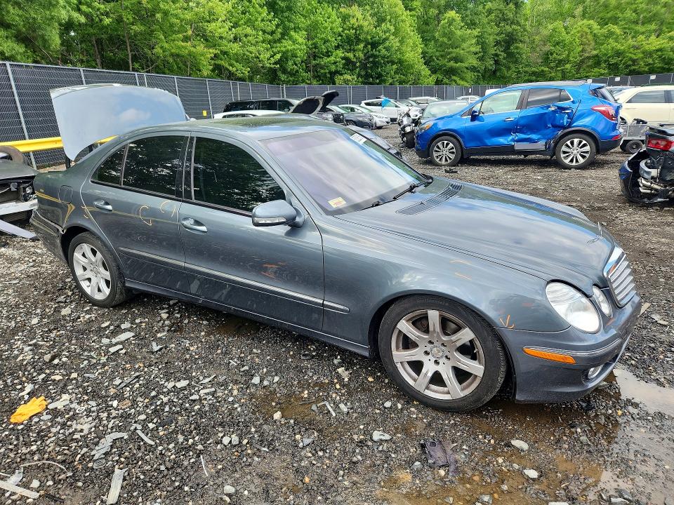Zdjęcie 4 z aukcji – 2008 MERCEDES-BENZ E z VIN WDBUF87X58B338199