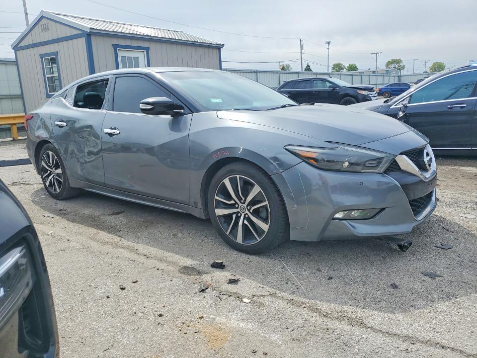 Photo 4 from auction – 2017 NISSAN MAXIMA with VIN 1N4AA6AP6HC445584