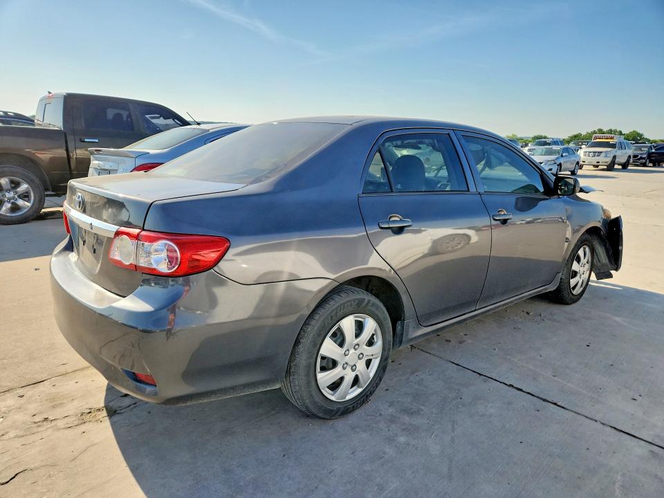 Photo 3 from auction – 2012 TOYOTA COROLLA with VIN 5YFBU4EEXCP047488