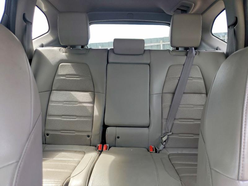 Photo 10 from auction – 2017 HONDA CR-V with VIN 2HKRW2H83HH611778