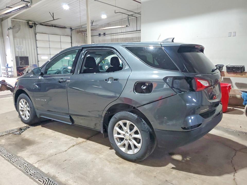 Photo 2 from auction – 2019 CHEVROLET EQUINOX with VIN 3GNAXHEV6KS651476