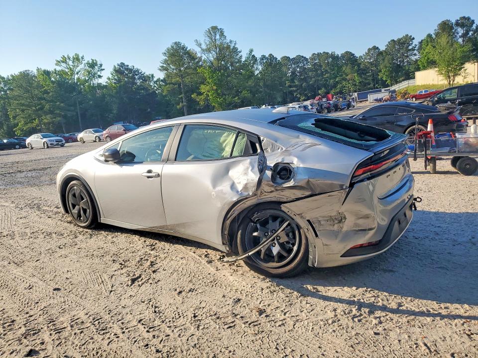 Photo 2 from auction – 2024 TOYOTA PRIUS with VIN JTDACAAU6R3045524