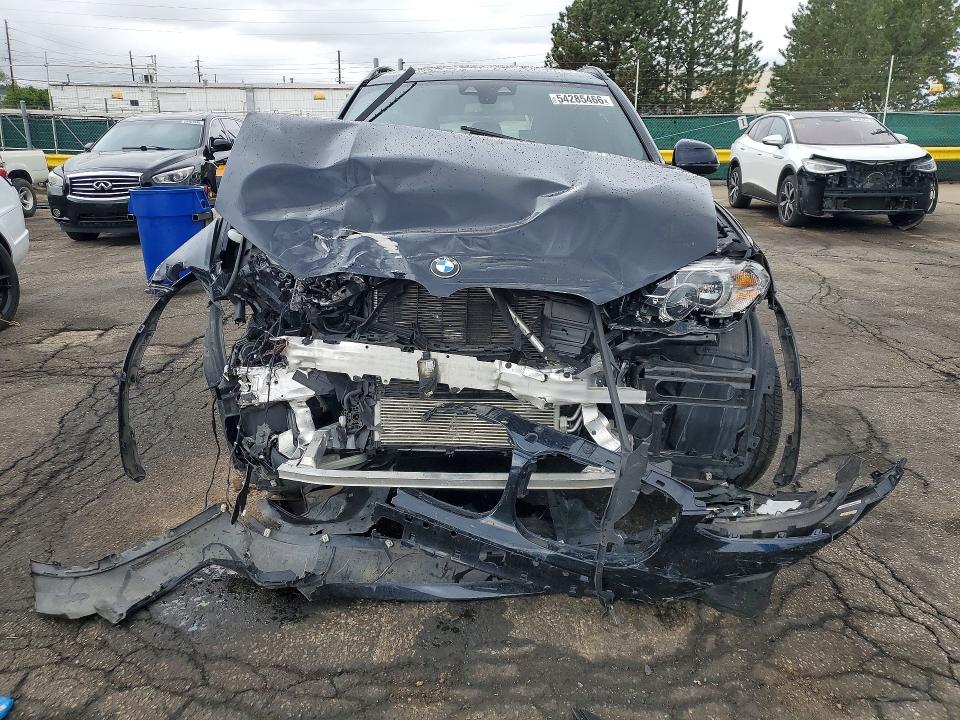 Zdjęcie 5 z aukcji – 2021 BMW X3 z VIN 5UXTY5C09M9E06764