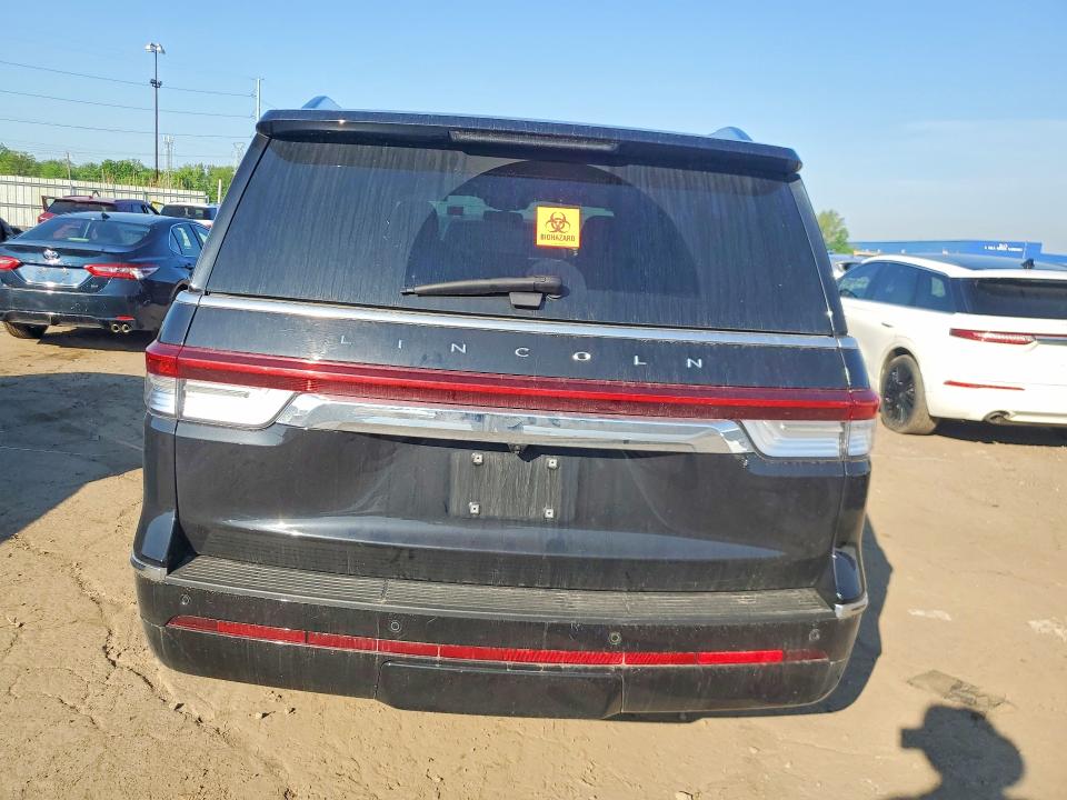 Photo 6 from auction – 2023 LINCOLN NAVIGATOR with VIN 5LMJJ2LG7PEL16197