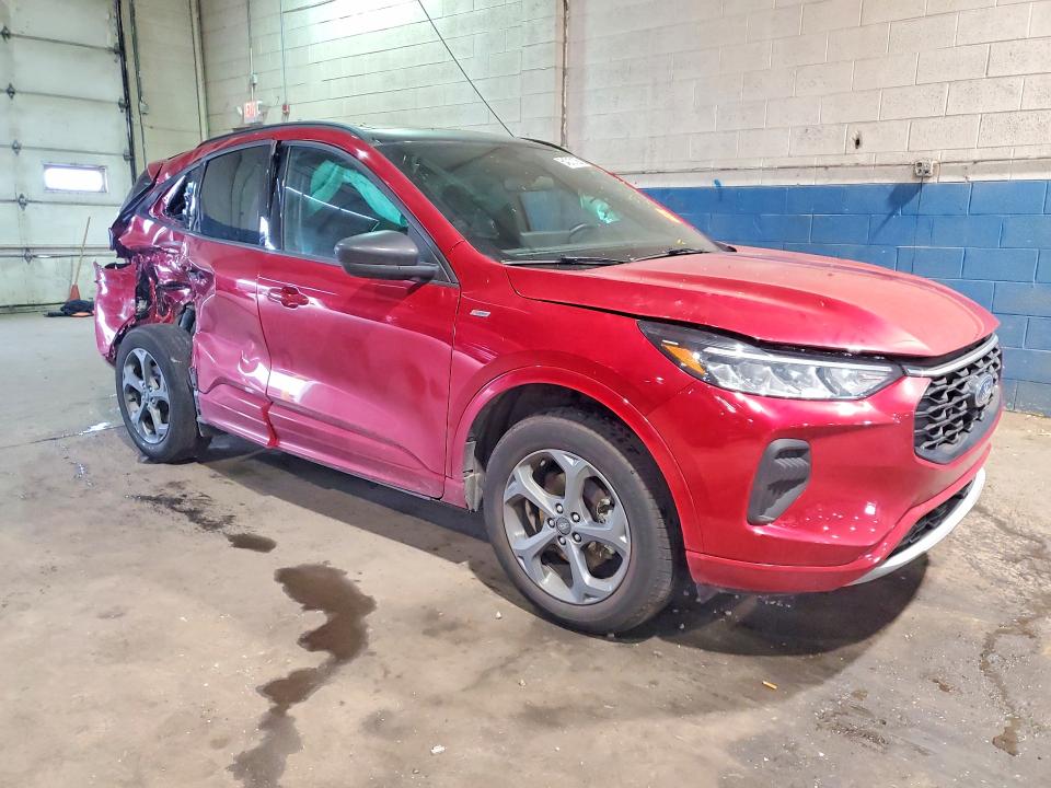 Foto 4 de la subasta – 2024 FORD ESCAPE con VIN 1FMCU9MN4RUB17724
