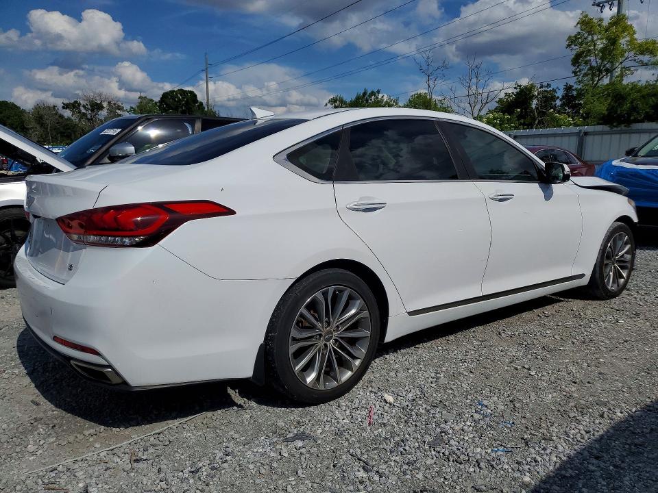 Photo 3 from auction – 2016 HYUNDAI GENESIS with VIN KMHGN4JE9GU121271