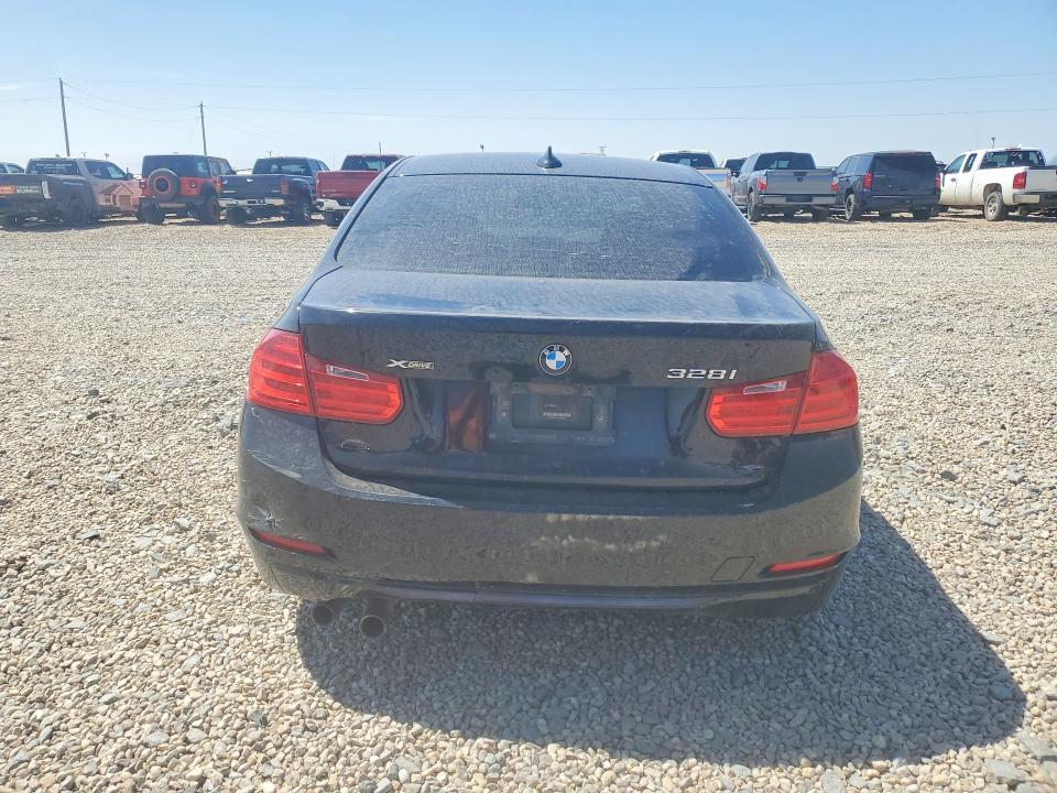 Снимка 6 от търг – 2015 BMW 328 с VIN WBA3B3C57FF546555
