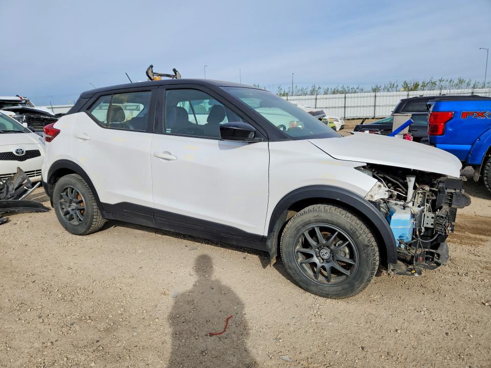 Photo 4 from auction – 2020 NISSAN KICKS with VIN 3N1CP5CV1LL549472