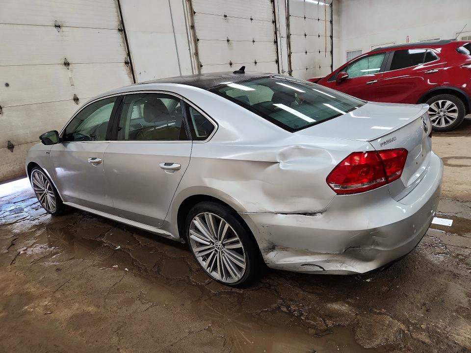 Photo 2 from auction – 2015 VOLKSWAGEN PASSAT with VIN 1VWBT7A35FC103713