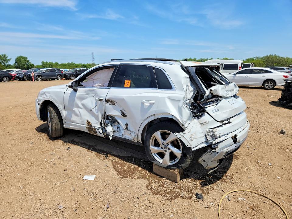 Photo 2 from auction – 2019 AUDI Q3 with VIN WA1AECF32K1088310
