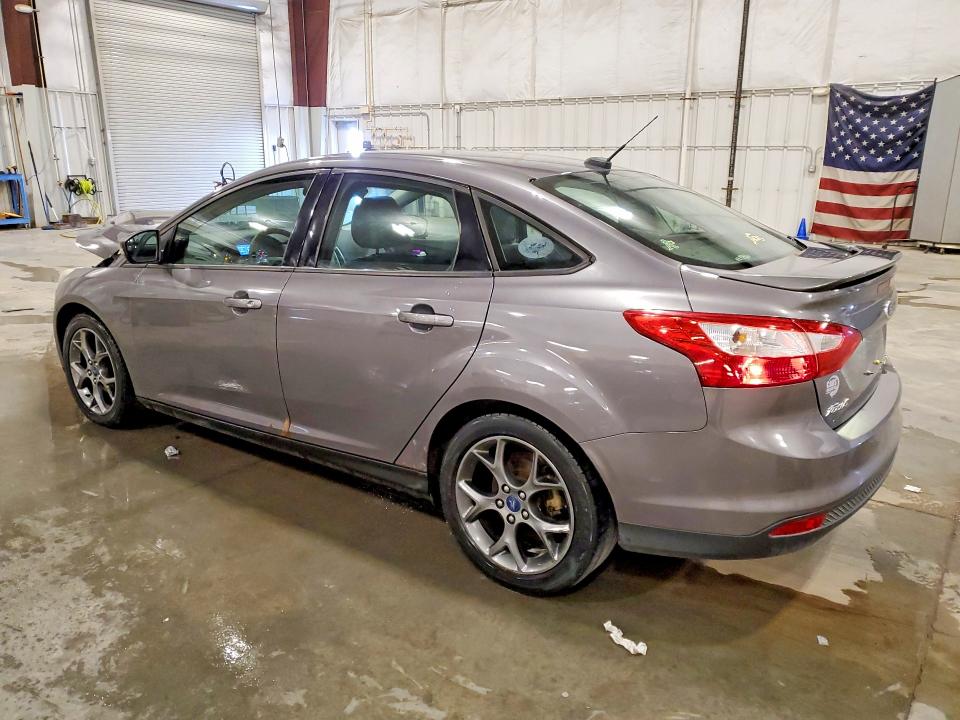 Photo 2 from auction – 2013 FORD FOCUS with VIN 1FADP3F26DL263675