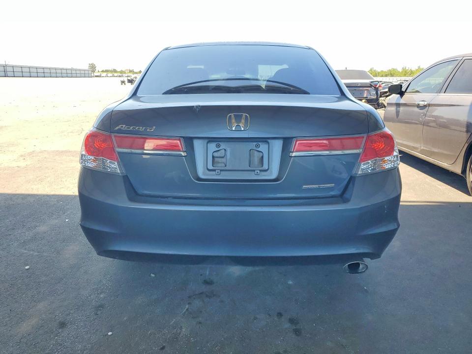 Photo 6 from auction – 2012 HONDA ACCORD with VIN 1HGCP2F6XCA029005