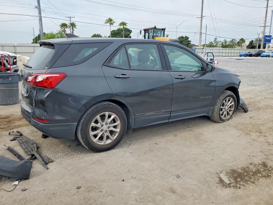 Photo 3 from auction – 2019 CHEVROLET EQUINOX with VIN 3GNAXHEV2KS619138