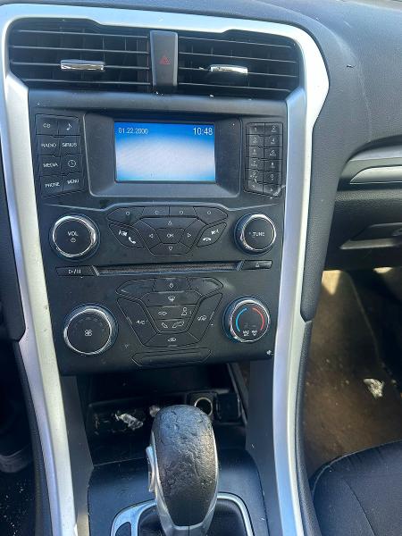 Foto 9 de la subasta – 2014 FORD FUSION con VIN 3FA6P0HD3ER347915