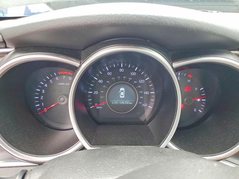Photo 9 from auction – 2015 KIA OPTIMA with VIN 5XXGN4A72FG413080