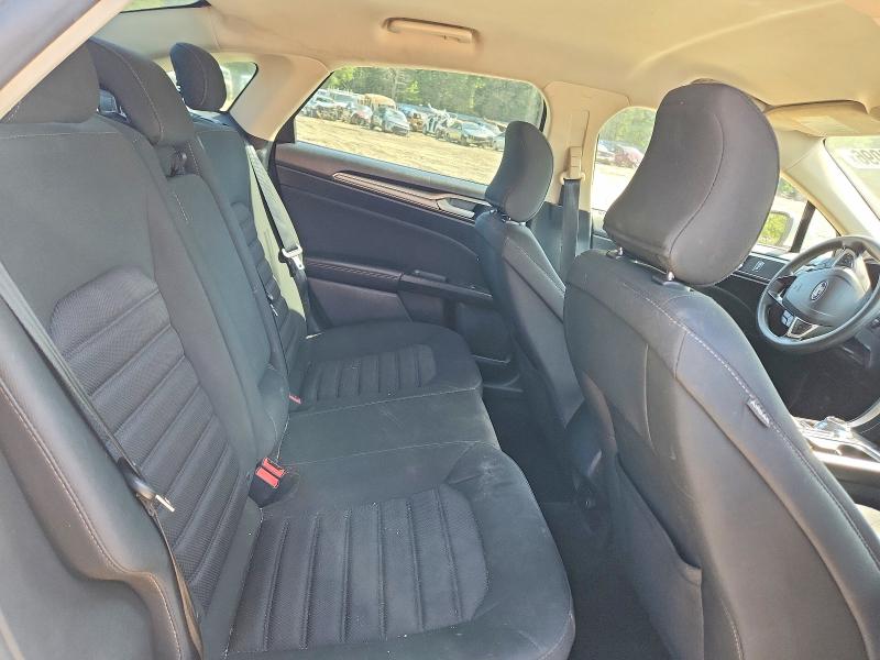 Photo 10 from auction – 2018 FORD FUSION with VIN 3FA6P0H76JR197982