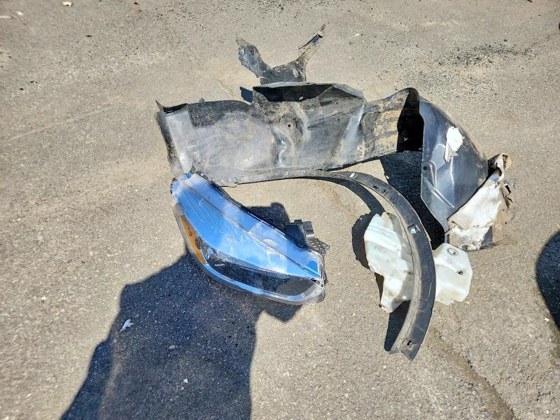 Photo 13 from auction – 2018 FORD ESCAPE with VIN 1FMCU0GD4JUD07073