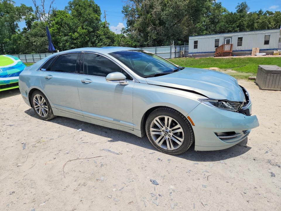 Photo 4 from auction – 2014 LINCOLN MKZ with VIN 3LN6L2LUXER834047