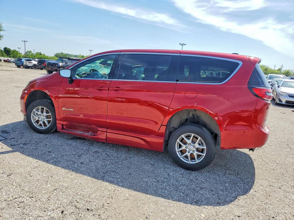 Photo 2 from auction – 2025 CHRYSLER PACIFICA with VIN 2C4RC1BG7SR613014