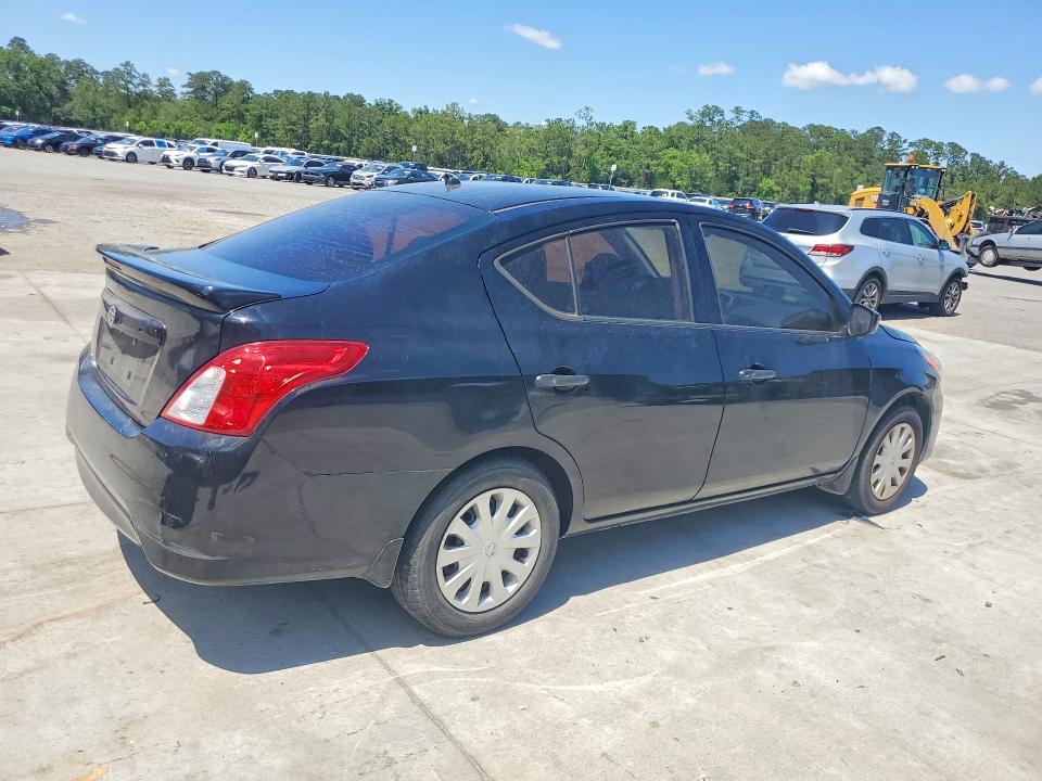Photo 3 from auction – 2017 NISSAN VERSA with VIN 3N1CN7AP7HL893255