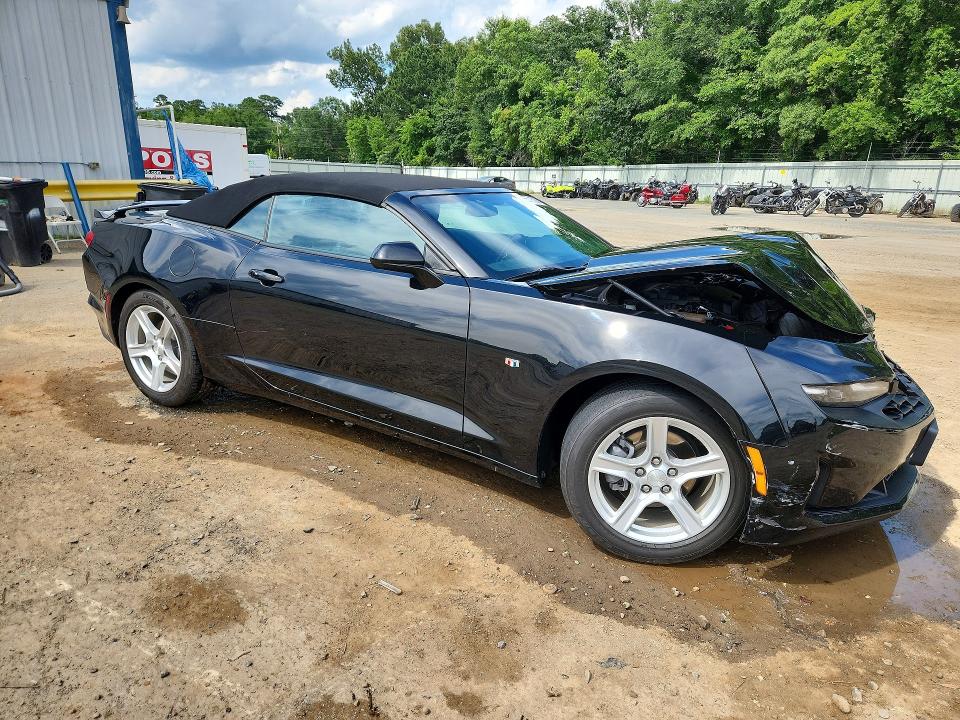 Photo 4 from auction – 2023 CHEVROLET CAMARO with VIN 1G1FB3DX5P0154459