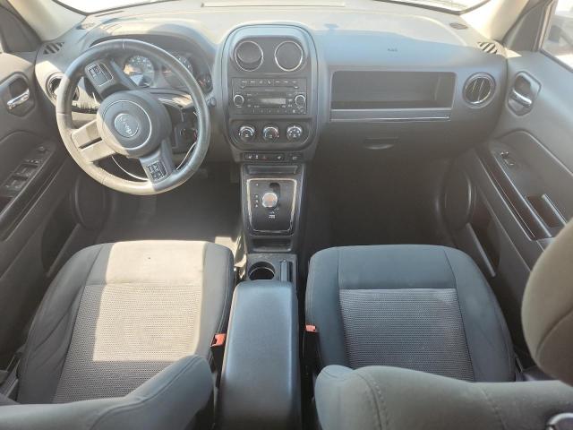 Photo 8 from auction – 2011 JEEP PATRIOT with VIN 1J4NT1GA6BD132445