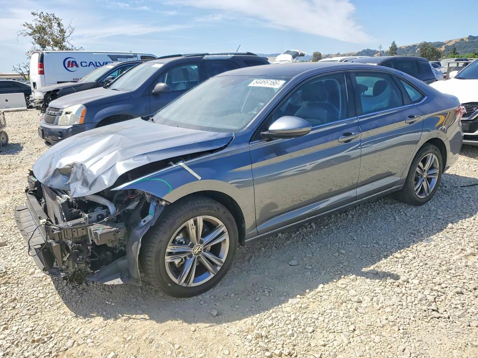 VOLKSWAGEN JETTA 2024 with VIN 3VW7M7BU9RM075461 - Photo from auction