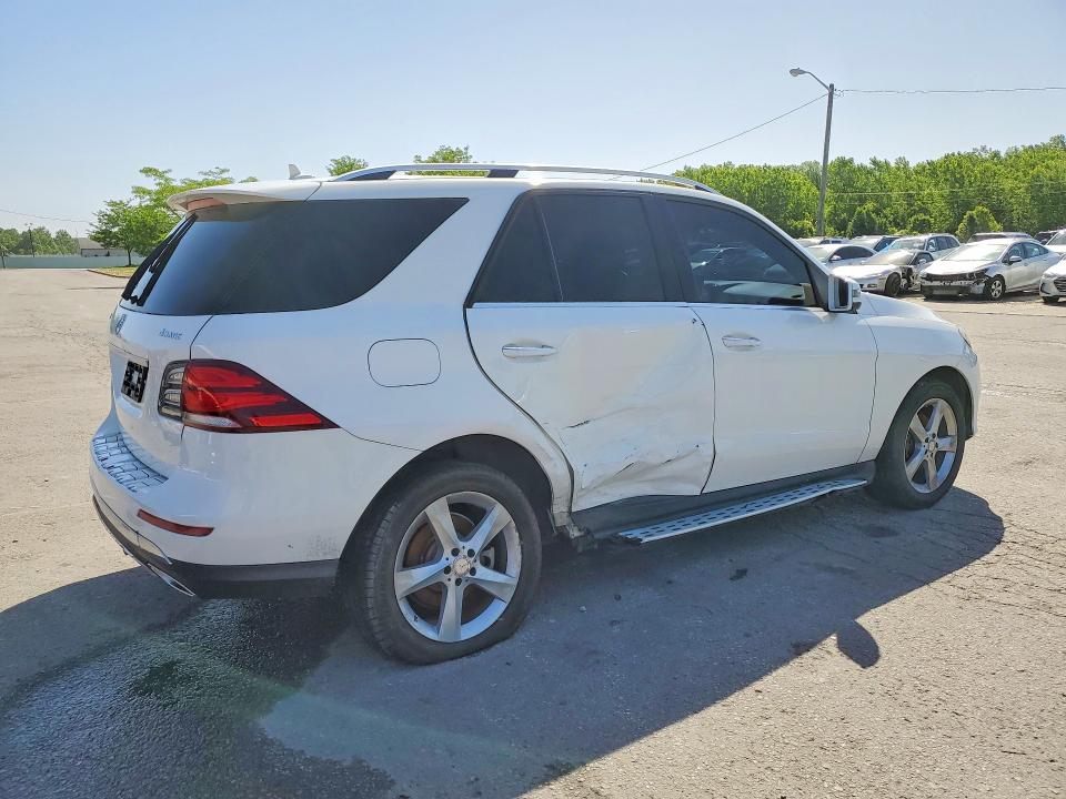 Photo 3 from auction – 2016 MERCEDES-BENZ GLE with VIN 4JGDA5HB0GA805868