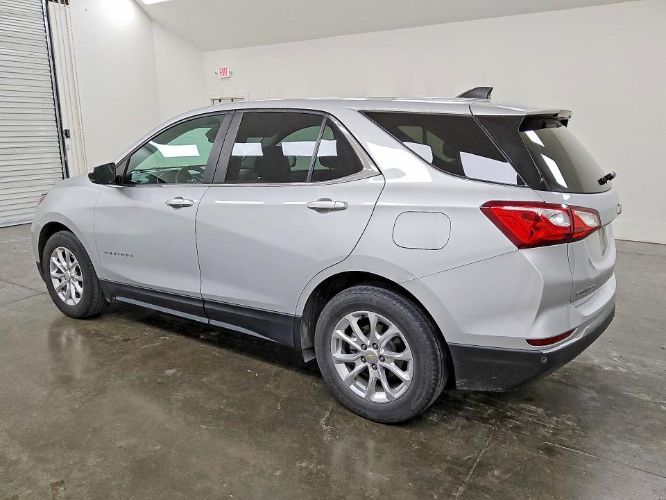 Photo 2 from auction – 2021 CHEVROLET EQUINOX with VIN 2GNAXJEV9M6161283
