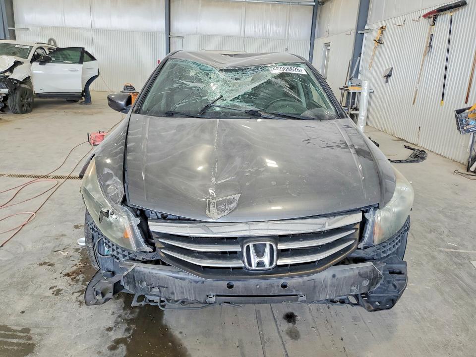 Photo 5 from auction – 2011 HONDA ACCORD with VIN 1HGCP2E37BA147003