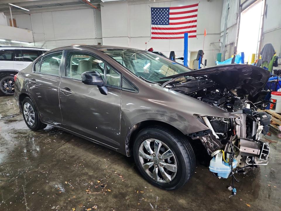 Photo 4 from auction – 2012 HONDA CIVIC with VIN 2HGFB2F53CH537675