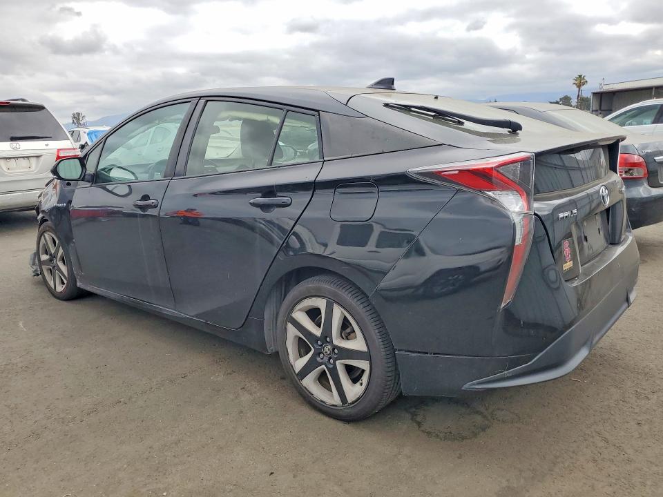 Photo 2 from auction – 2017 TOYOTA PRIUS with VIN JTDKARFU2H3037596