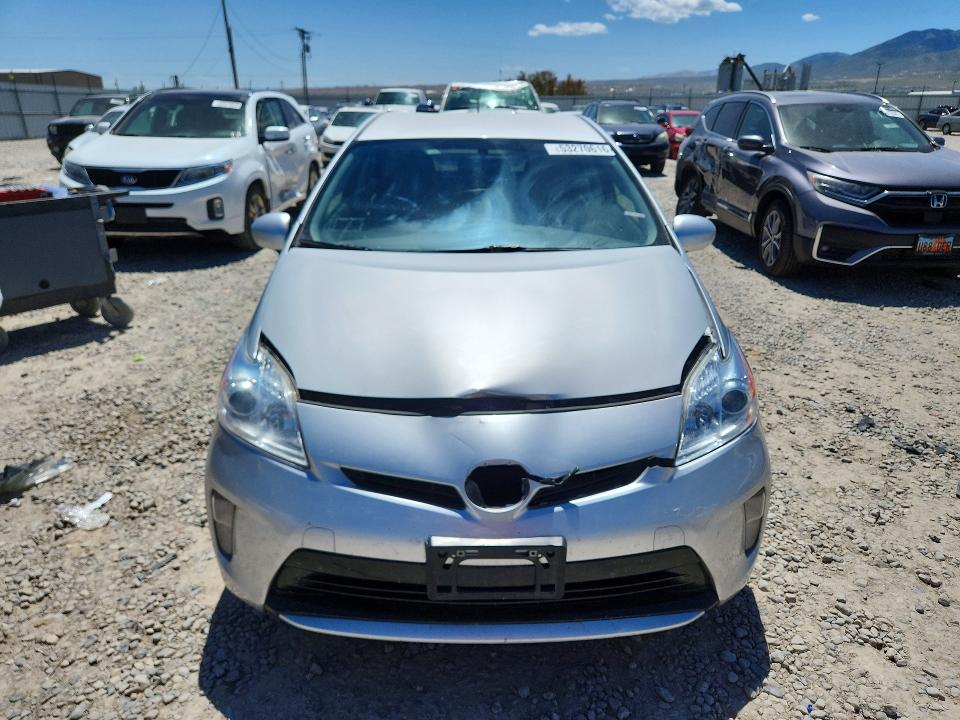 Photo 5 from auction – 2015 TOYOTA PRIUS with VIN JTDKN3DU0F0476881