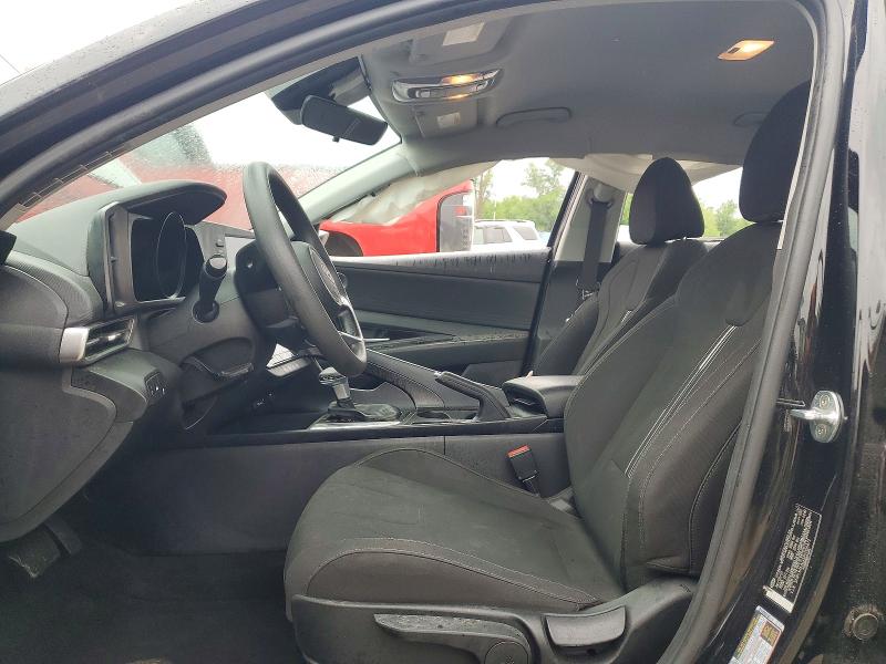 Photo 7 from auction – 2023 HYUNDAI ELANTRA with VIN 5NPLM4AG5PH106672