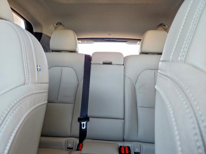 Photo 10 from auction – 2023 VOLVO XC40 with VIN YV4L12UW7P2007950