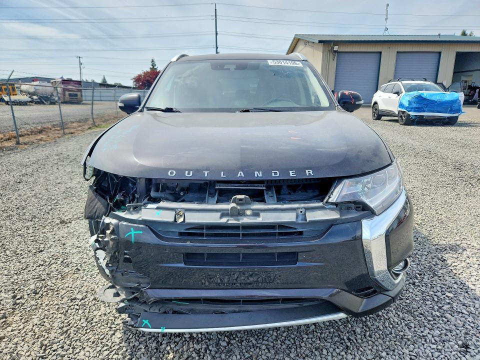Photo 5 from auction – 2018 MITSUBISHI OUTLANDER with VIN JA4J24A57JZ032046