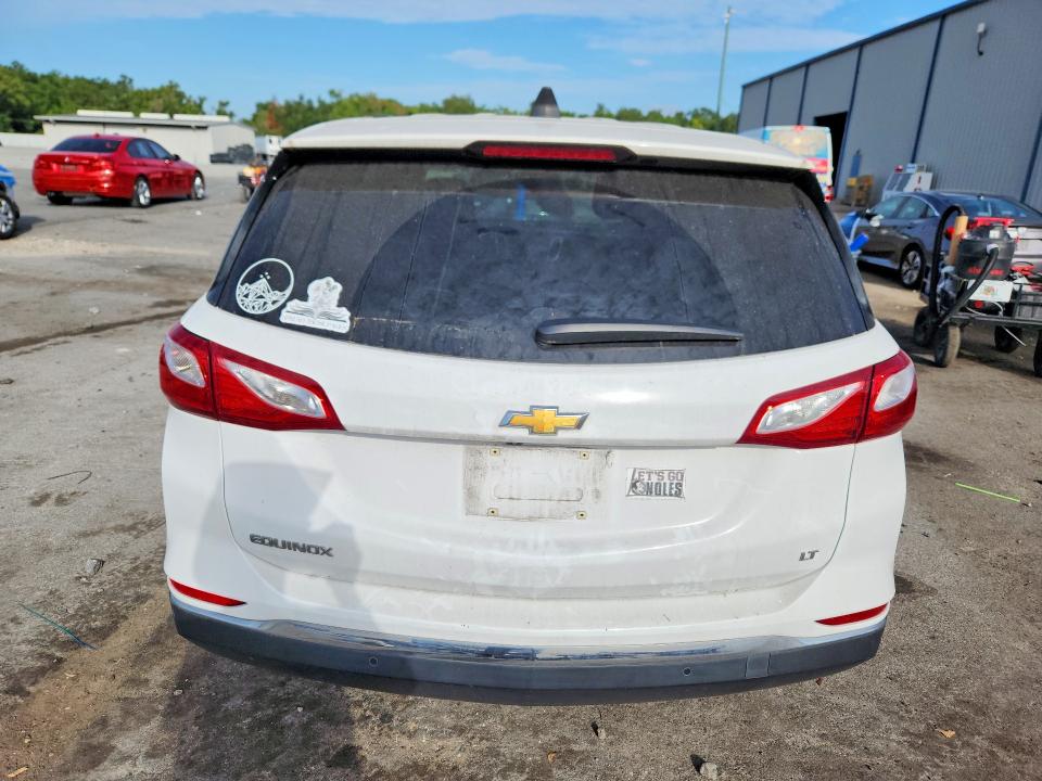 Photo 6 from auction – 2018 CHEVROLET EQUINOX with VIN 2GNAXJEV4J6200096