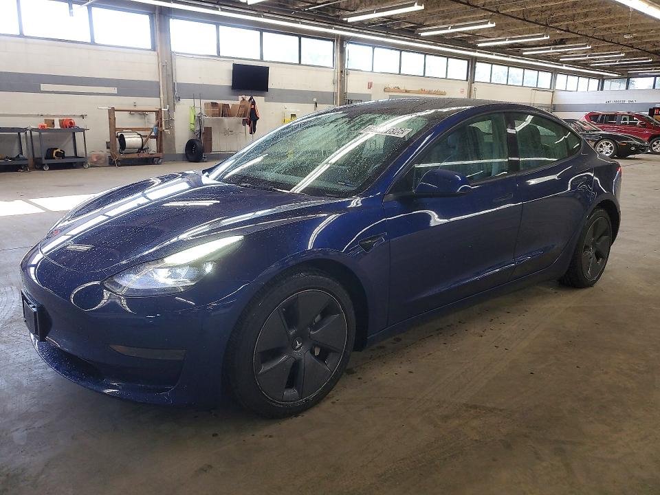 2022 TESLA MODEL 3 - Търг №55387696