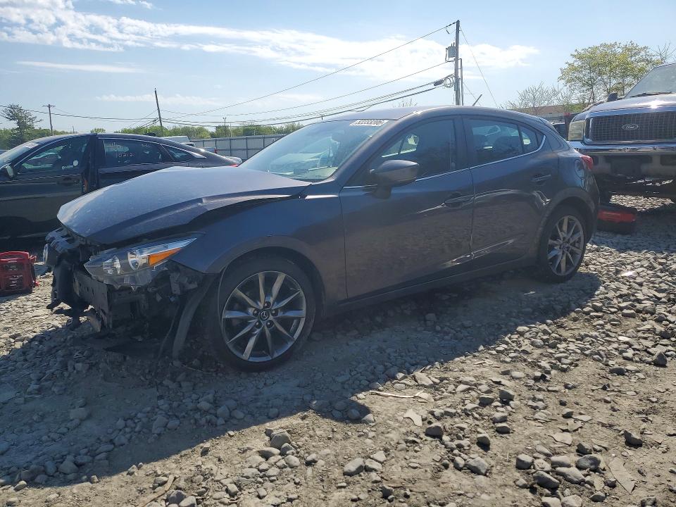 MAZDA 3 2018 with VIN 3MZBN1L39JM212459 - Photo from auction