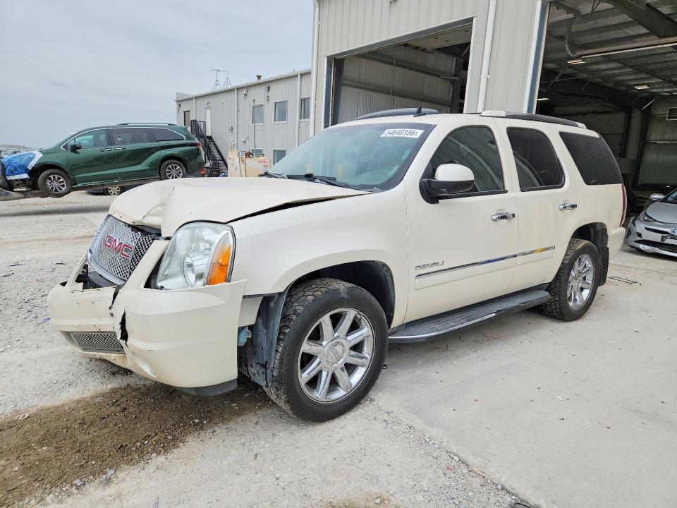 GMC YUKON 2014 with VIN 1GKS2EEF5ER115729 - Photo from auction